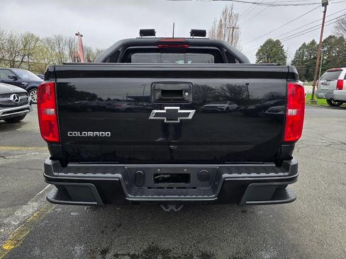 Used 2016 Chevrolet Colorado Z71 image 4