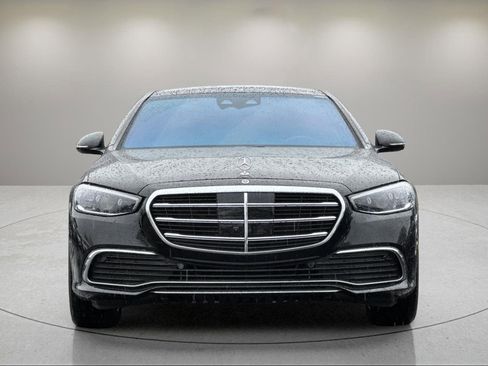 Used 2024 Mercedes-Benz S 580e 4MATIC Sedan image 9