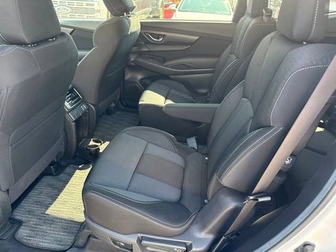 Used 2025 Subaru Ascent Premium AWD/4WD image 16