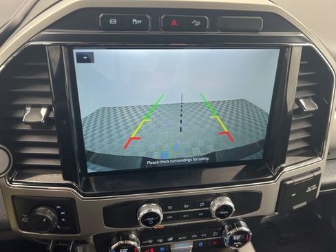 Used 2022 Ford F250 Lariat image 18