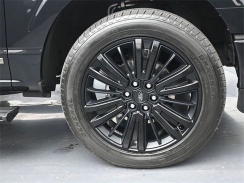 Used 2024 Ford F150 Platinum w/ Equipment Group 702A High image 37