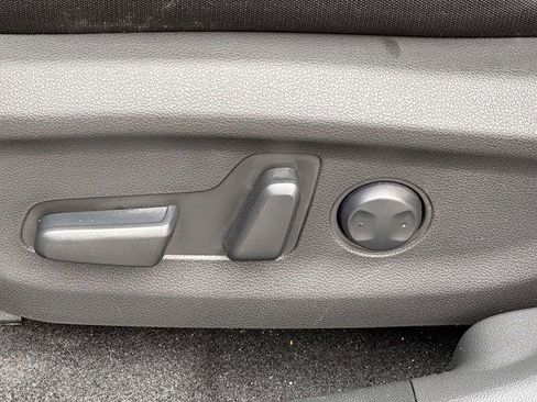 Certified 2023 Hyundai Kona SE FWD image 12