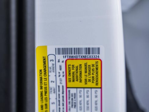 Certified 2022 Ford F450 Platinum w/ FX4 Off-Road Package image 49