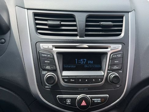 Used 2015 Hyundai Accent GS FWD image 26