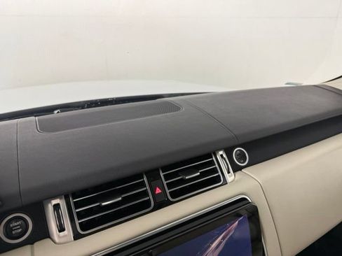 Used 2018 Land Rover Range Rover HSE AWD/4WD image 31