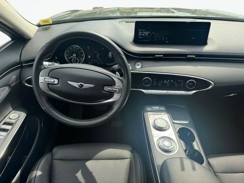 Used 2025 Genesis GV70 2.5T AWD/4WD image 15
