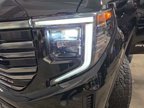 New 2026 GMC Sierra 1500 AT4 w/ AT4 Premium Package image 31