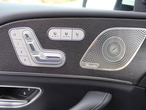 Used 2022 Mercedes-Benz GLS 450 4MATIC image 24