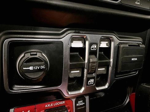 Used 2021 Jeep Gladiator Mojave image 31