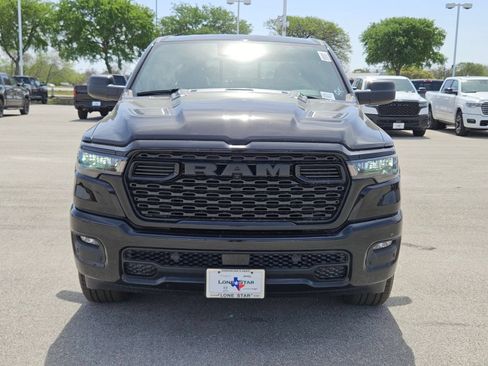 New 2026 RAM 1500 Express AWD/4WD image 8
