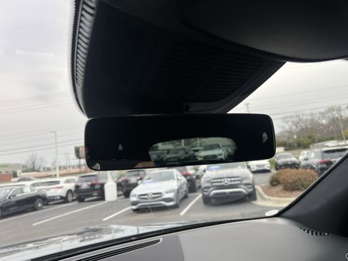 Certified 2026 Mercedes-Benz GLS 580 4MATIC image 27