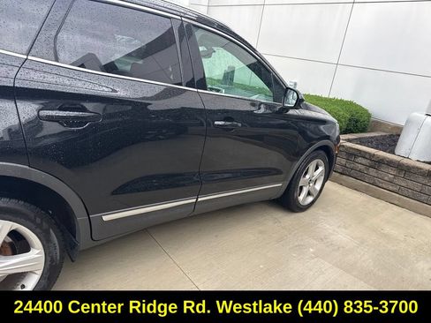 Used 2018 Lincoln MKC Premiere FWD image 16