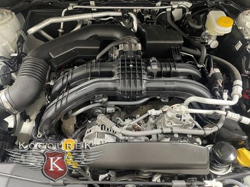 Used 2023 Subaru Crosstrek 2.0i Premium image 23