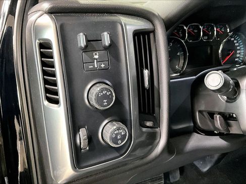 Used 2018 Chevrolet Silverado 2500 LT w/ Z71 Package, Off-Road image 39