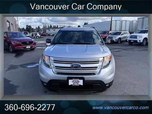 Used 2013 Ford Explorer XLT image 10