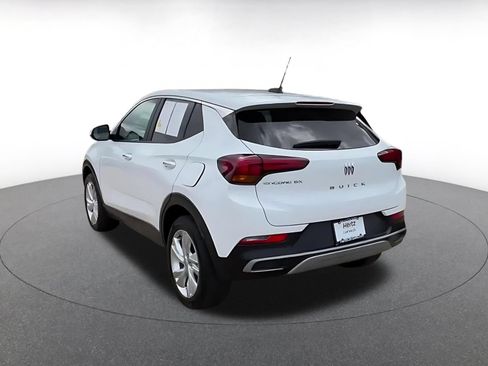 Used 2025 Buick Encore GX Preferred FWD image 11