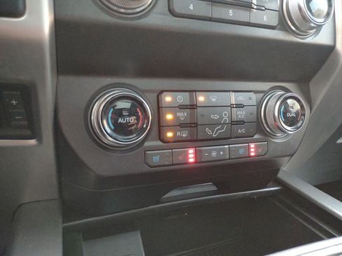 Used 2019 Ford F450 Platinum w/ Platinum Ultimate Package image 31