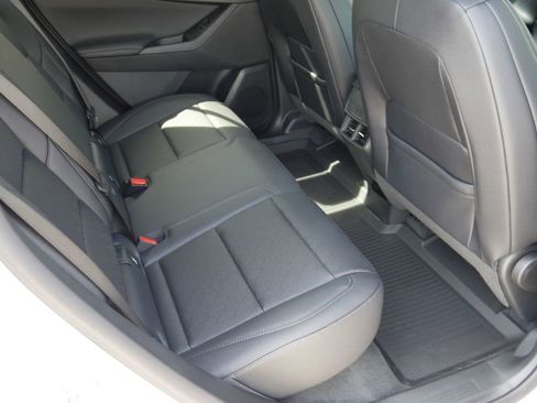 New 2026 Chevrolet Equinox LT w/ Convenience Package II AWD/4WD image 24