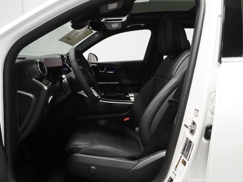 New 2026 Mercedes-Benz GLC 300 4MATIC image 14