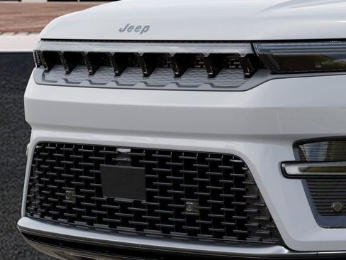 New 2026 Jeep Grand Wagoneer Limited AWD/4WD image 11