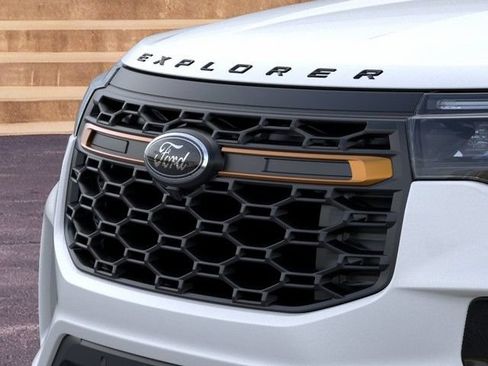New 2026 Ford Explorer Tremor w/ Tremor Ultimate Package AWD/4WD image 17