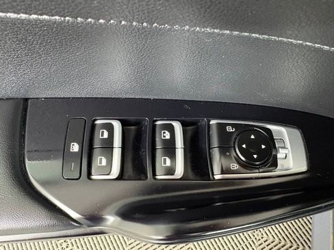 Used 2022 Kia K5 LX FWD image 16