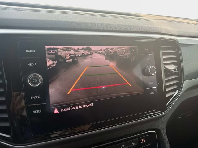 Used 2022 Volkswagen Atlas Cross Sport SEL AWD/4WD image 19