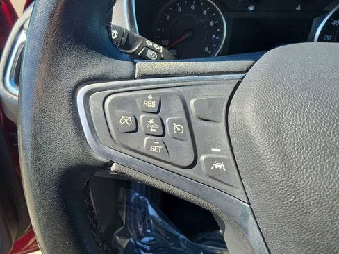 Used 2023 Chevrolet Equinox LT image 11