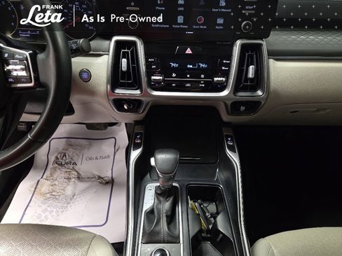 Used 2021 Kia Sorento S AWD/4WD image 11