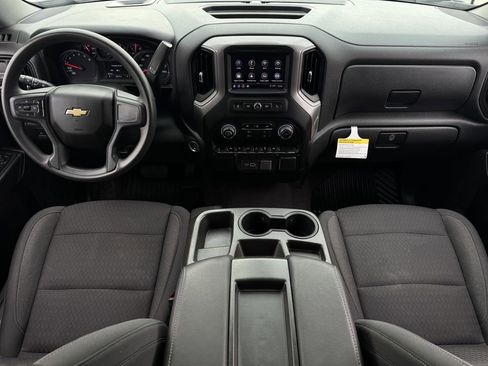 Used 2022 Chevrolet Silverado 1500 Custom RWD image 11