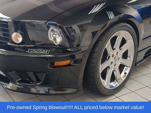 Used 2005 Ford Mustang GT Premium RWD image 13