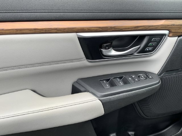 Used 2021 Honda CR-V Touring image 17