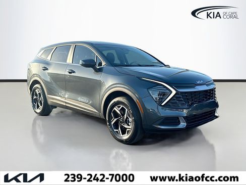 Certified 2025 Kia Sportage LX image 7