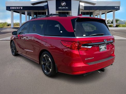 Used 2024 Honda Odyssey Elite image 6