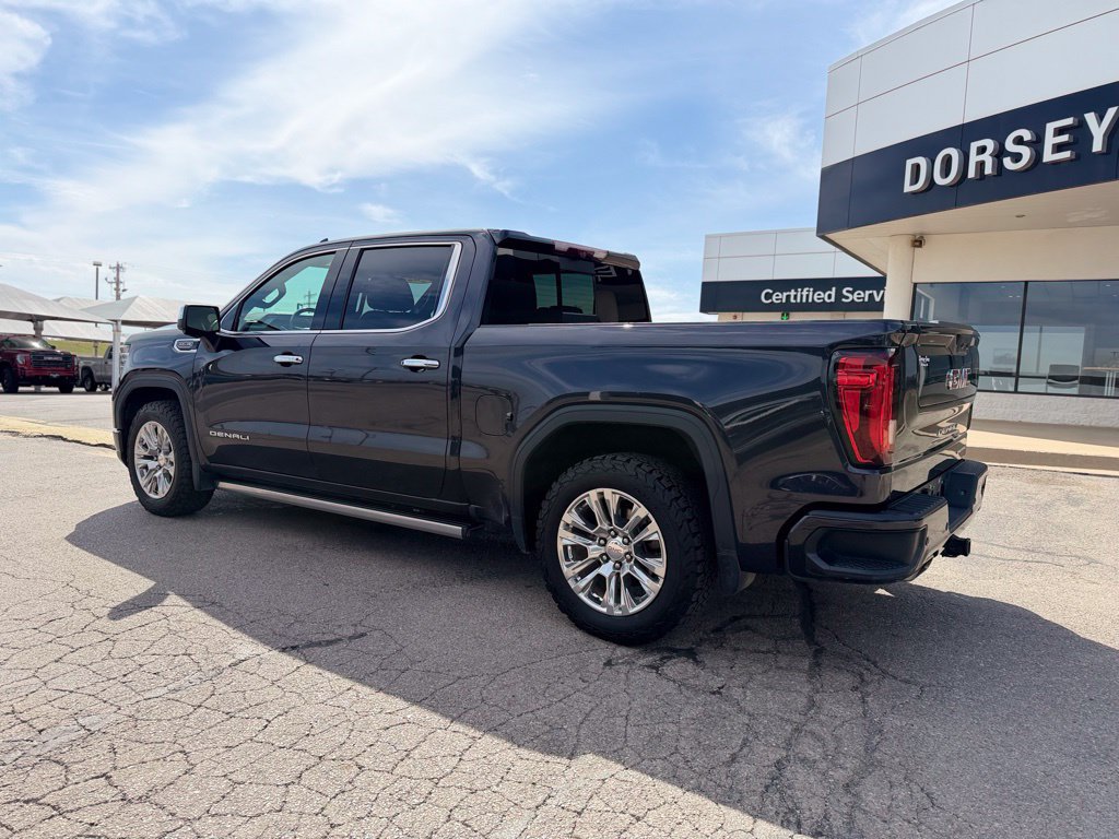 Used 2023 GMC Sierra 1500 Denali w/ Technology Package AWD/4WD image 6