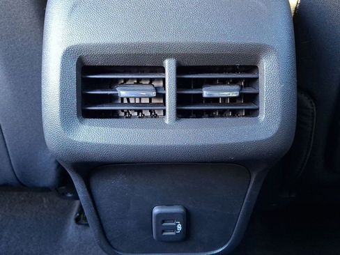 Used 2022 GMC Terrain SLE image 20