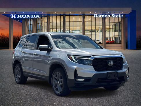 Certified 2023 Honda Passport EX-L image 2