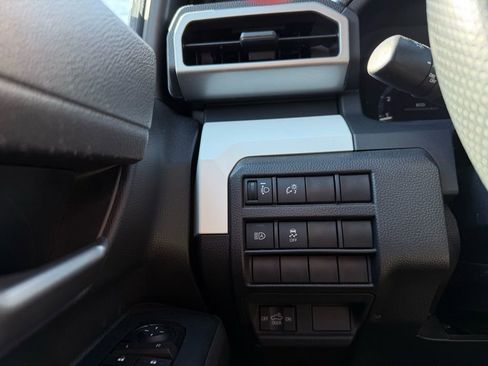 Used 2024 Toyota Tacoma TRD Off-Road image 12