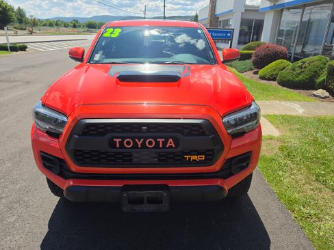 Used 2023 Toyota Tacoma TRD Pro AWD/4WD image 8