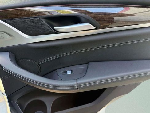 Used 2022 BMW X3 xDrive30i w/ Premium Package 2 image 14