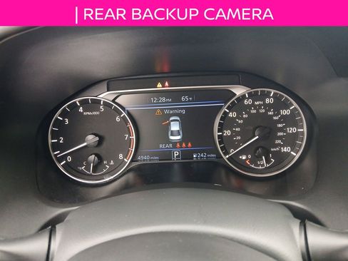 Used 2025 Nissan Altima 2.5 SR w/ SR Premium Package image 12