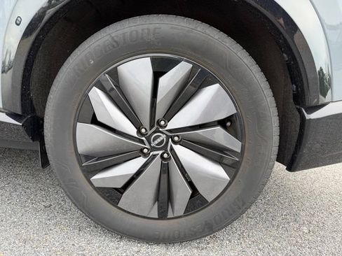Used 2023 Nissan Ariya FWD image 22