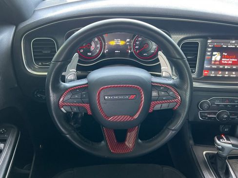 Used 2018 Dodge Charger R/T Scat Pack w/ Dynamics Package RWD image 13
