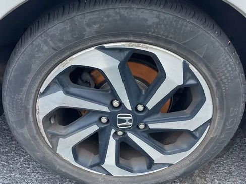 Used 2017 Honda Accord EX-L image 19