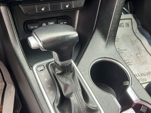 Used 2019 Kia Sportage EX image 17
