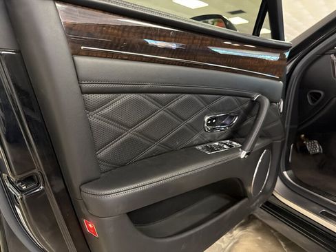 Used 2014 Bentley Flying Spur W12 AWD/4WD image 25