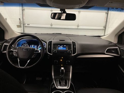 Used 2017 Ford Edge SEL image 13