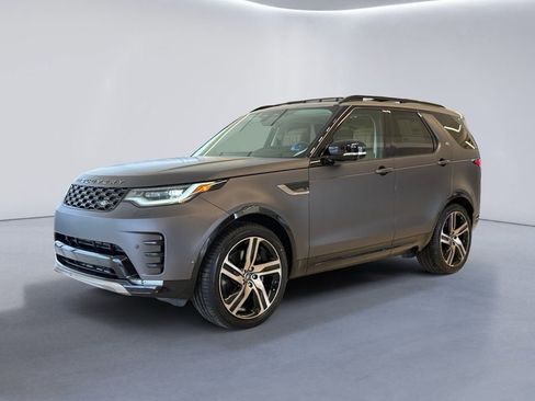 New 2026 Land Rover Discovery Limited Edition image 1