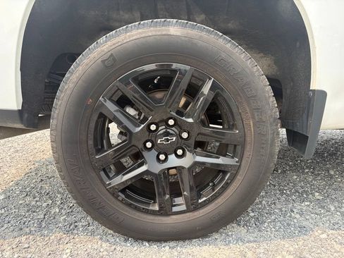 Used 2023 Chevrolet Silverado 1500 RST w/ Protection Package AWD/4WD image 11