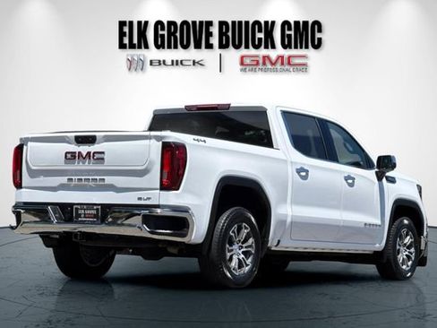 Used 2025 GMC Sierra 1500 SLT AWD/4WD image 4